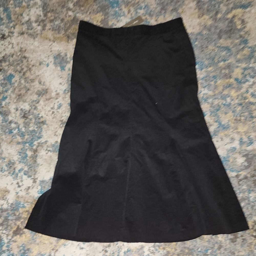 Elegant Black Women's Skirt